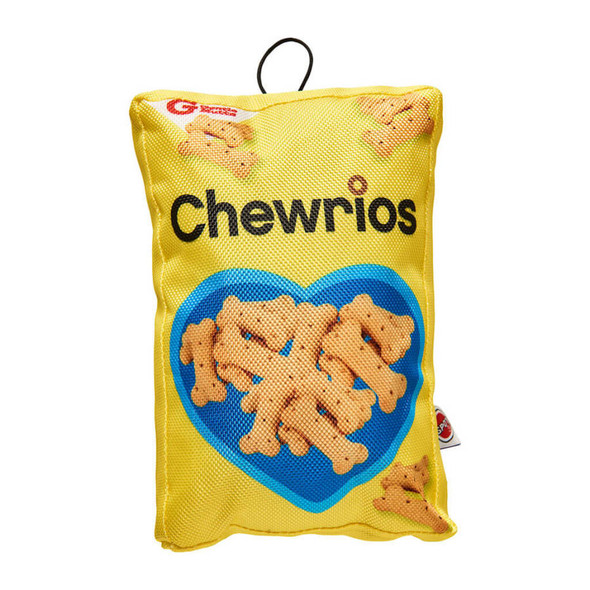 <body><p>Fun Food Chewrios Cereal is the perfect addition to our drinks and chips. Durable fabric with digital printing design. Crinkle paper inside gives it the crunch effect dogs love. Jumbo size squeaker for even more fun!</p><ul><li>Fun Food Cereal is the perfect addition to drinks and chips toys</li> <li>Durable fabric with digital printing design</li> <li>Crinkle paper inside gives it the crunch effect dogs love</li> <li>Jumbo size squeaker for even more fun</li></ul></body>