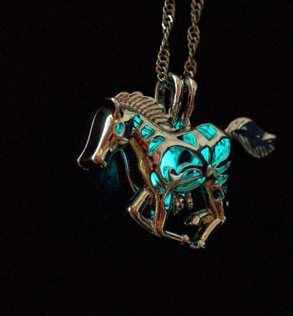 Pendentif Cheval Lumineux zaxx