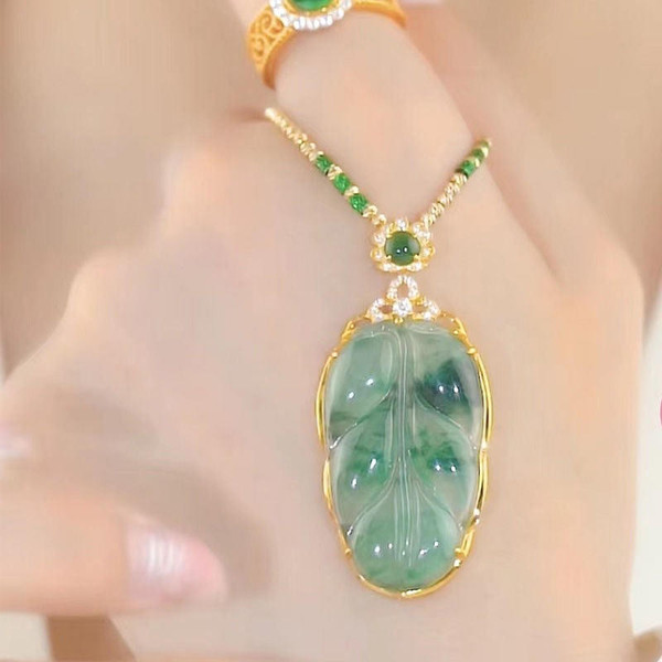 Collier En Pierre De Jade Émeraude Naturelle zaxx