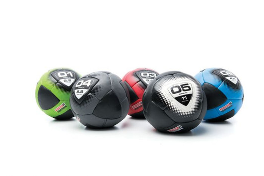 The VERTMINI is now more versatile than ever, with five extra weights added to the range. It’s the ideal tool for getting into medball workouts, with compact sizes that make it perfect for partner exercises and mobility workouts. As well as its smaller size, an outer surface that’s softer than your average medball means that users of all abilities will quickly feel confident with the VERTMINI.