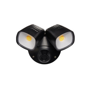 Ranger is a durable and modern designed TriColour LED security light. It features an adjustable head and can be wall or ceiling mounted. Making the Ranger the perfect light for entry ways, alfresco, garages and walkways. Also available with PIR sensor.