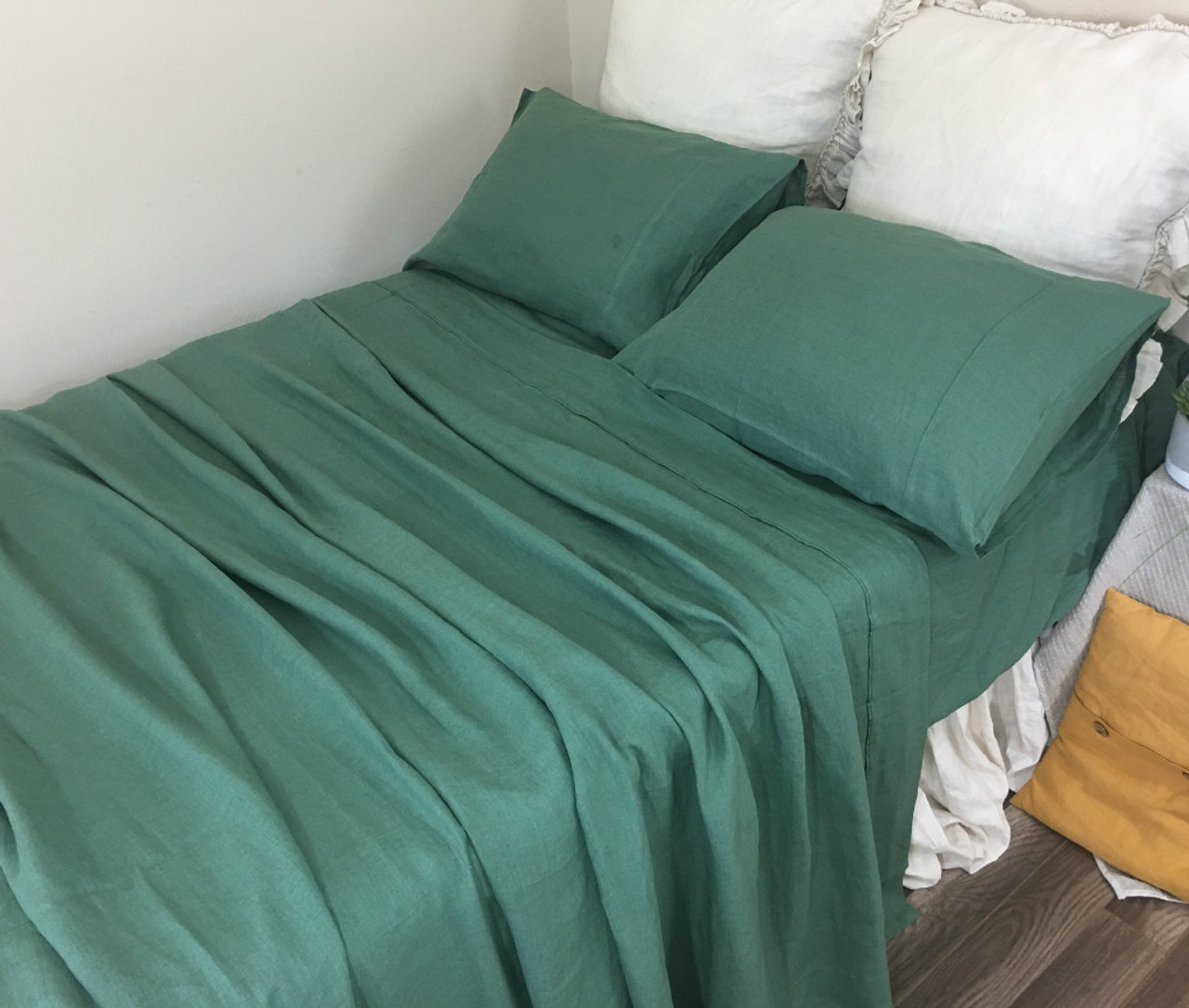 Forest Green Linen Bed Sheets Set