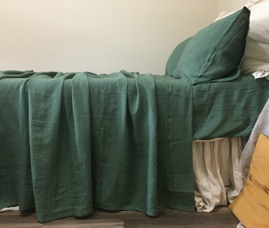 Forest Green Linen Bed Sheets Set