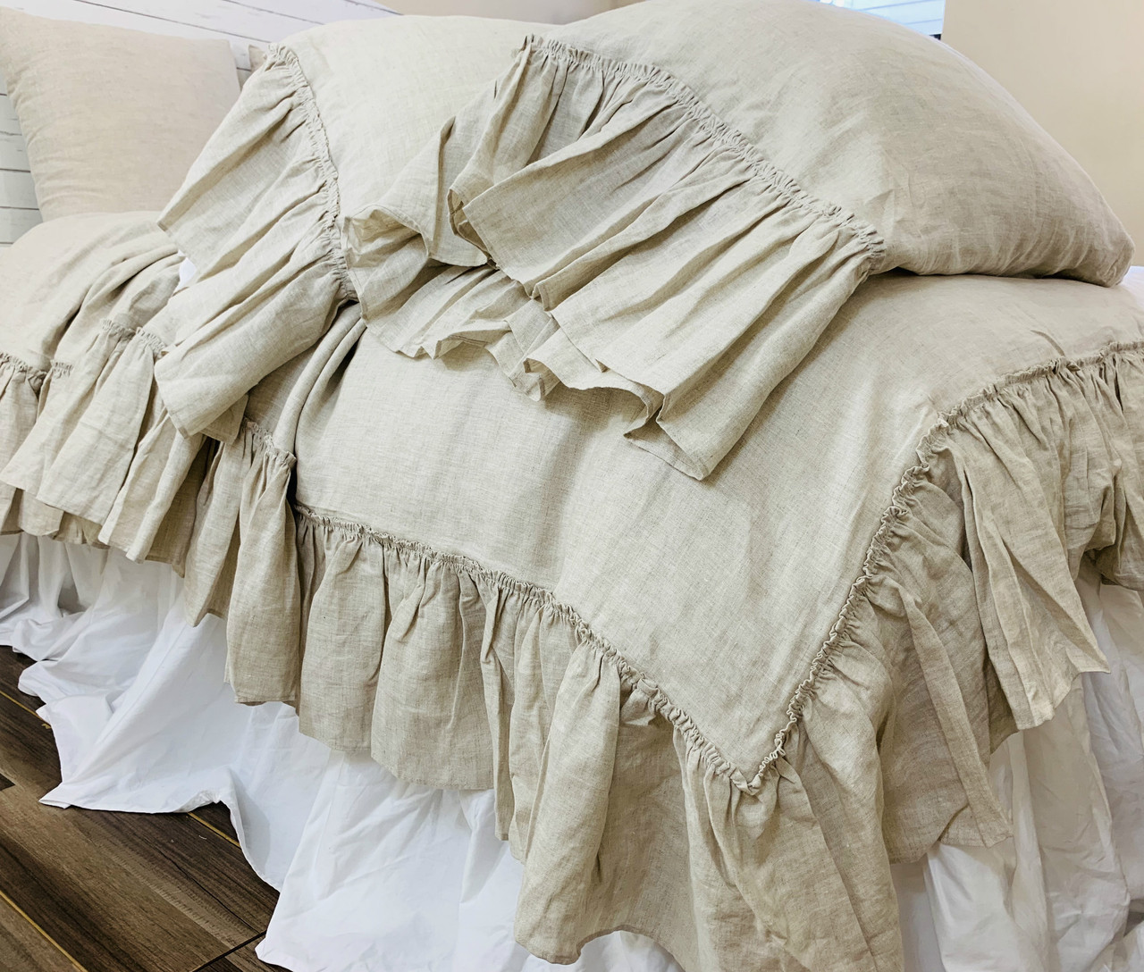 Natural Linen Duvet Cover With Country Mermaid Long Ruffles