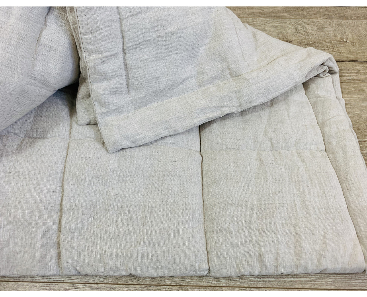 Linen Box Quilt Comforter Quilt