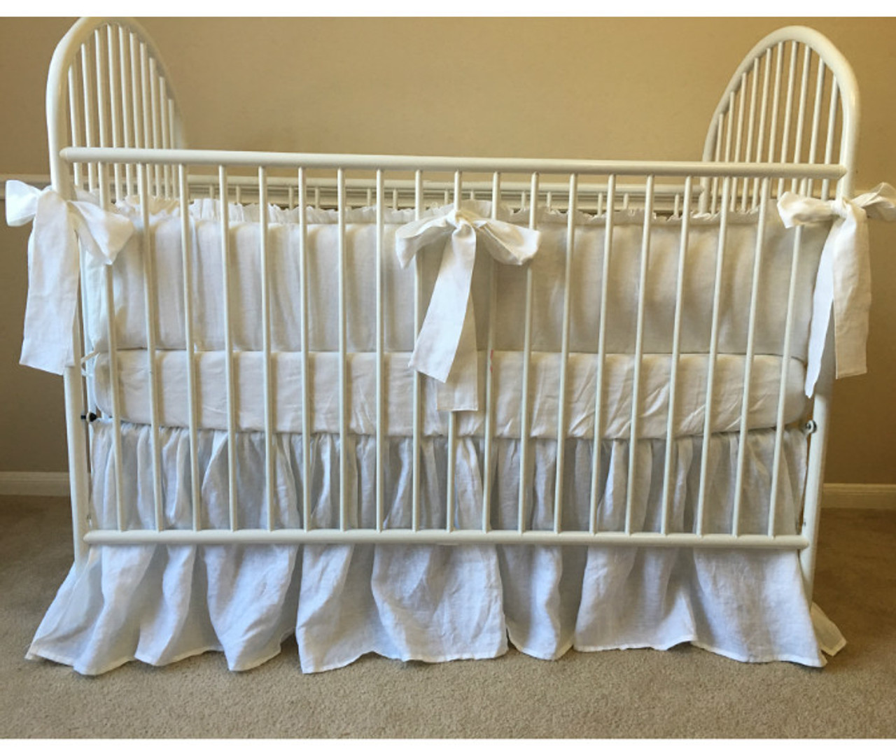 neutral cot bedding