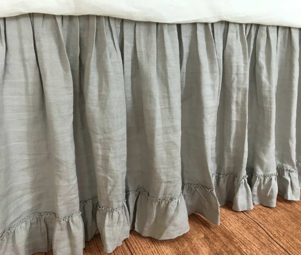Country Ruffle Bedskirt in Natural Linen, 1524" drop, Natural Linen