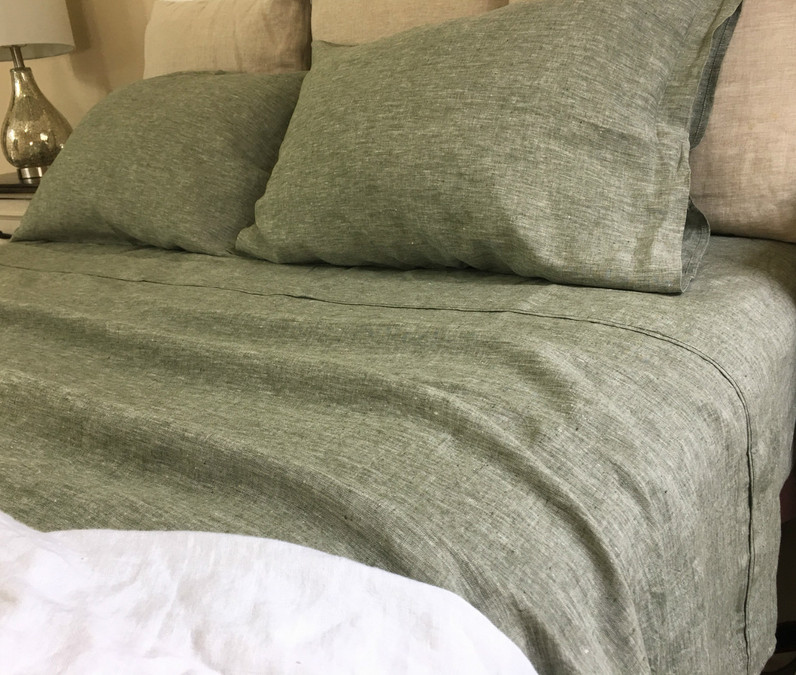 https://cdn11.bigcommerce.com/s-gp626m/images/stencil/800x675/products/1140/10371/Chambray_Olive_Green_Sheets_Set__91631.1554154766.jpg?c=2