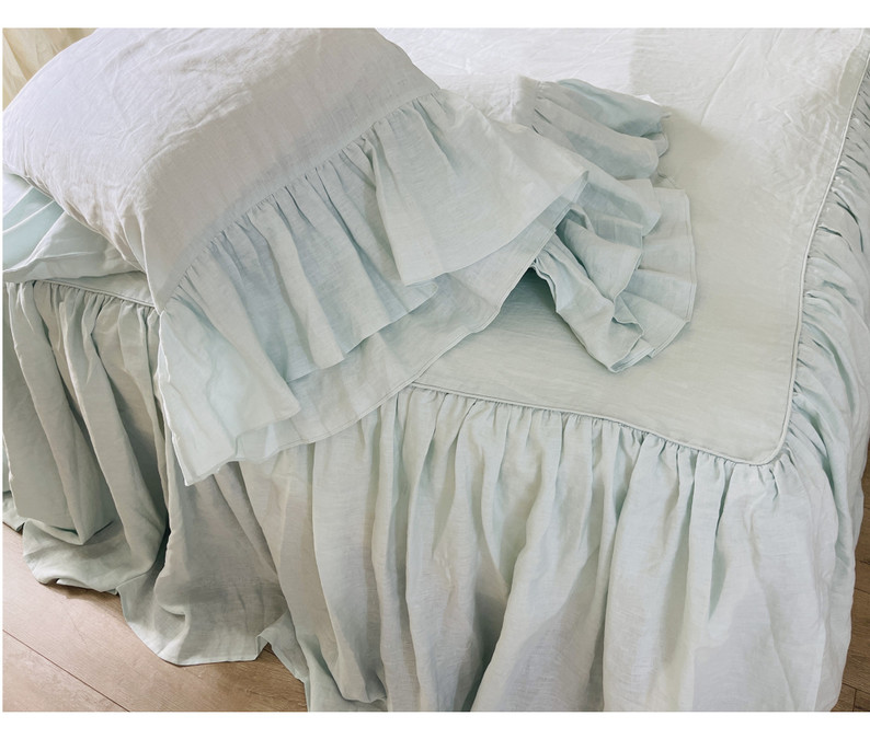 Mist Ocean Linen Pillow Shams with Mermaid Ruffles – Soft Blue Bedding