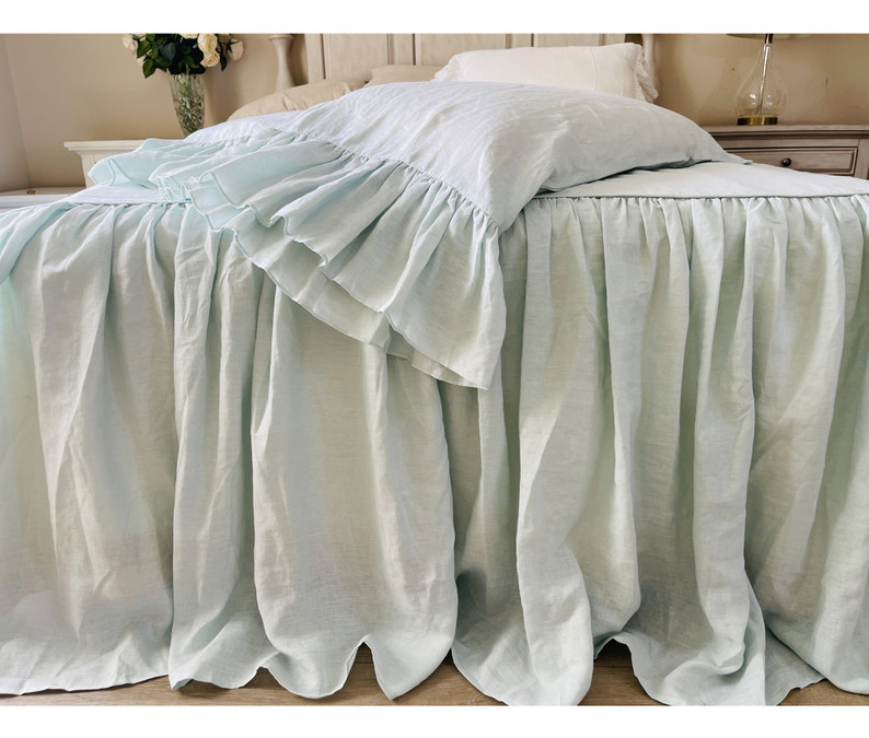 Washed Linen Bedspread in Mist Ocean Blue – Soft Ruffled Bed Cover