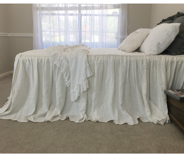 Soft White Bedspread Ruffled Bed Cover Regular Weight Linen