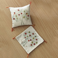 Apple Tree- Freeform Appliqué Kit - Pincushion/Coaster Apple Tree- Freeform Appliqué Kit - Pincushion/Coaster