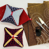 Kaki-no-hana (Persimmon Flower) Pincushion Kaki-no-hana (Persimmon Flower) Pincushion