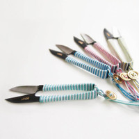 Shozaburo Thread Snips with Iga Silk Braid - Green Shozaburo Thread Snips with Iga Silk Braid - Green