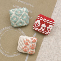 Kogin Kit  Button KK-69