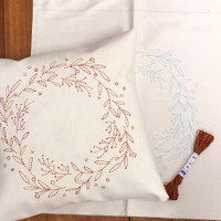 Pre-stencilled Sashiko Wreath Panel- Ecru- SW-SSF2