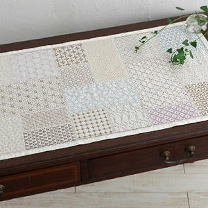 Sashiko 'Gentle Colours' Table Runner Kit KS-HI523