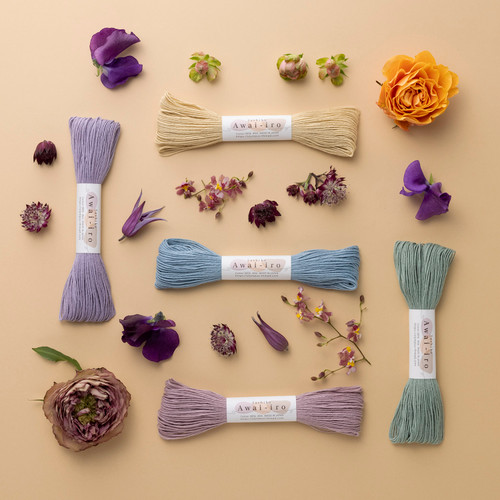 Sashiko Thread - 'Awai Iro'  Mauve - 40m - ST-A10