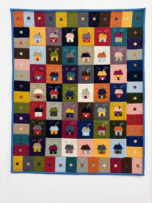 The Weavers Cottage Quilt is Jane MacDonald's latest creation and is such a lovely quilt. Drawing on the image of traditional weaver’s cottages, Jane has created this quilt design to feature Azumino-momen fabrics from the BeBe Bold collection. Produced in the Azumino region of Japan, the twenty vibrant fabric colours sit perfectly together within a design that speaks to a cherished heritage of textile makers. 