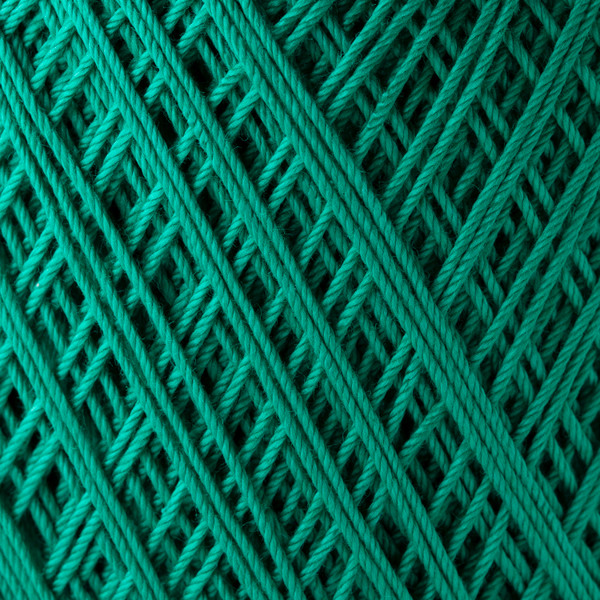 Crochet Thread Emmy Grande Solid Emerald Green EGS-200