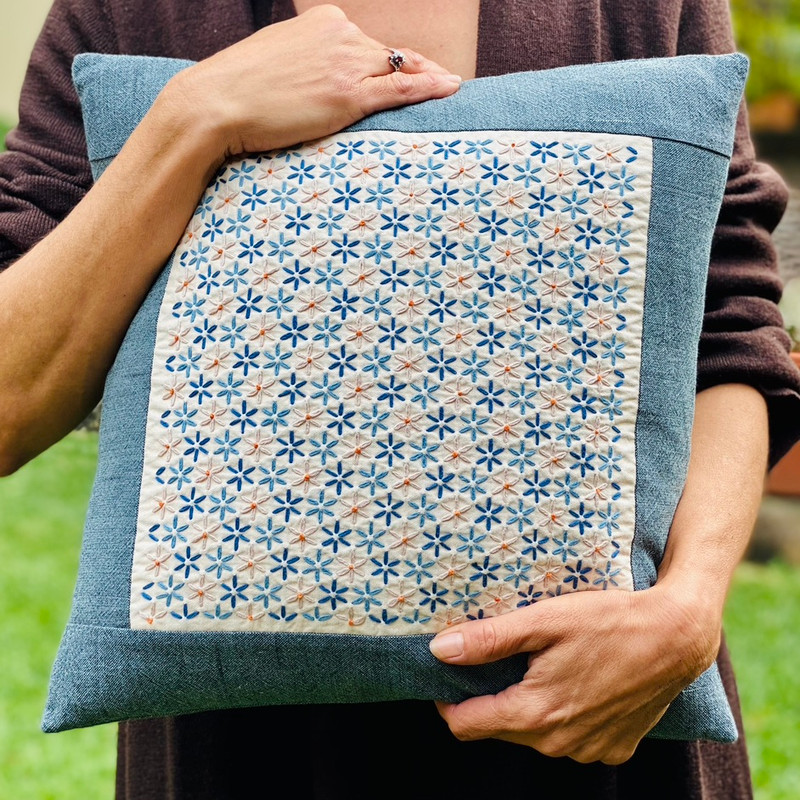 Daisy (Hinagiku) Cushion Cover Kit Daisy (Hinagiku) Cushion Cover Kit