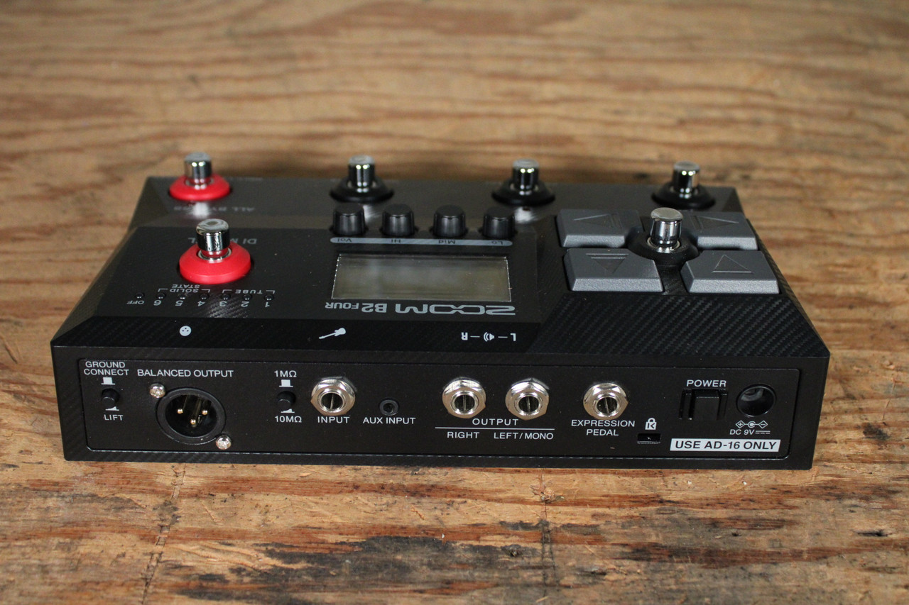 Zoom B2 Four Bass Multi-Effects & Amp Emulator w/ Box & Manual (Used)