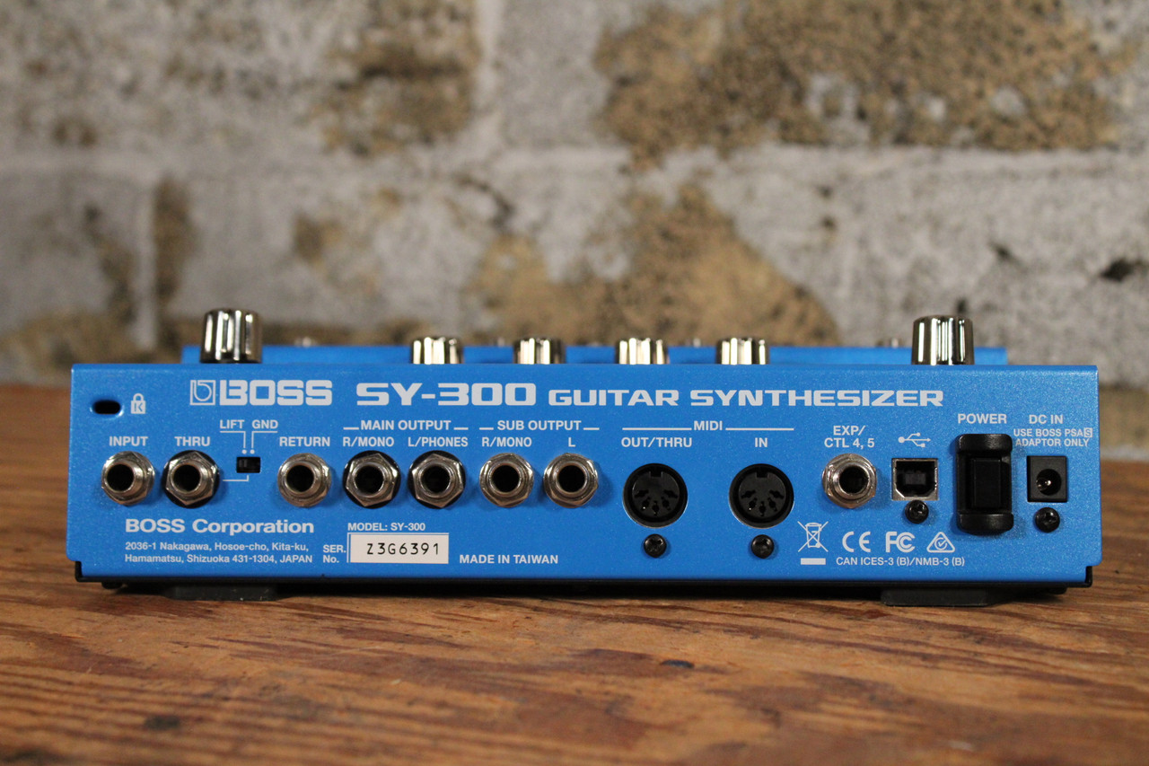 Boss SY-300 Guitar Synthesizer w/ Manual & Power Supply (Used)