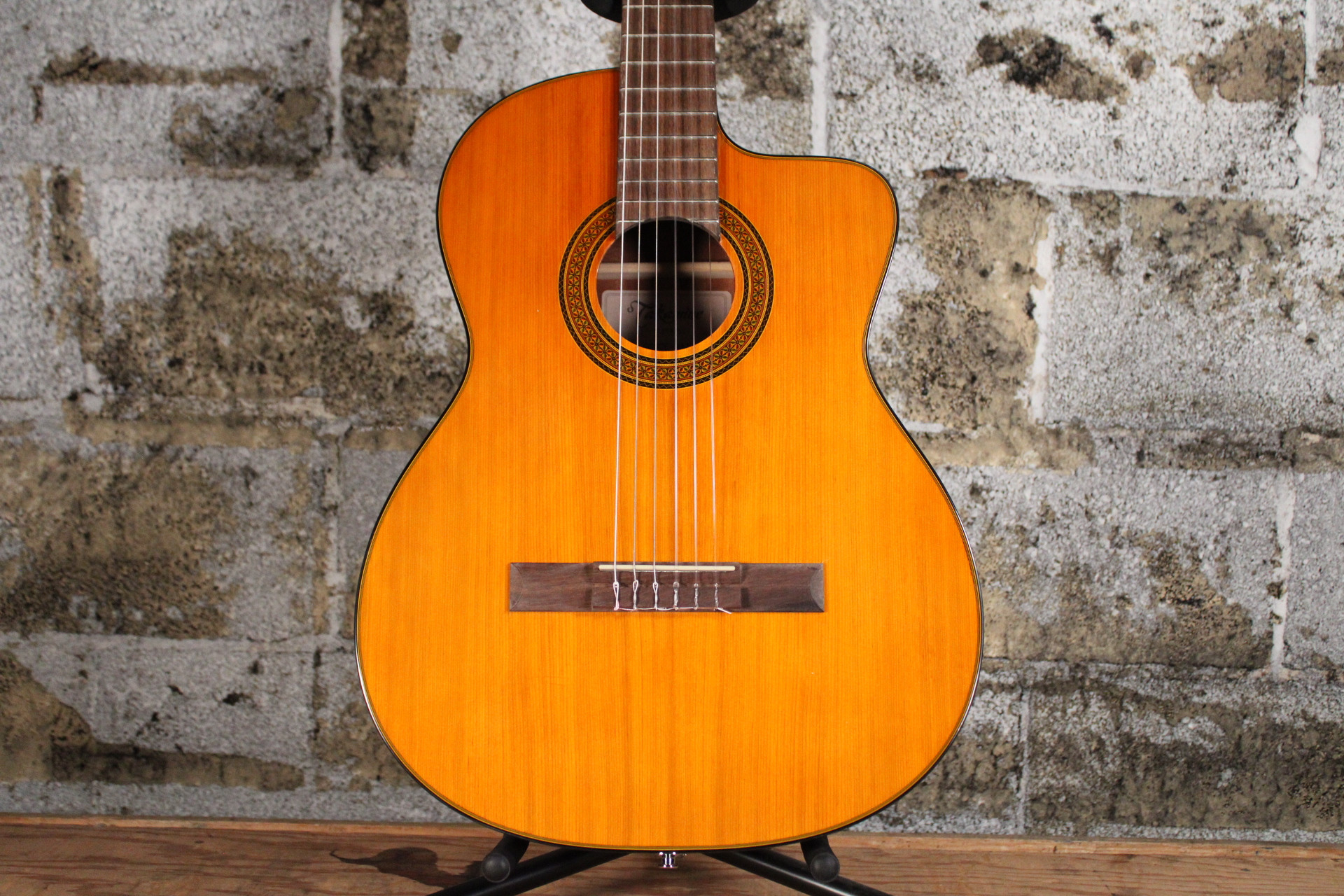 Takamine GC3CE-NAT