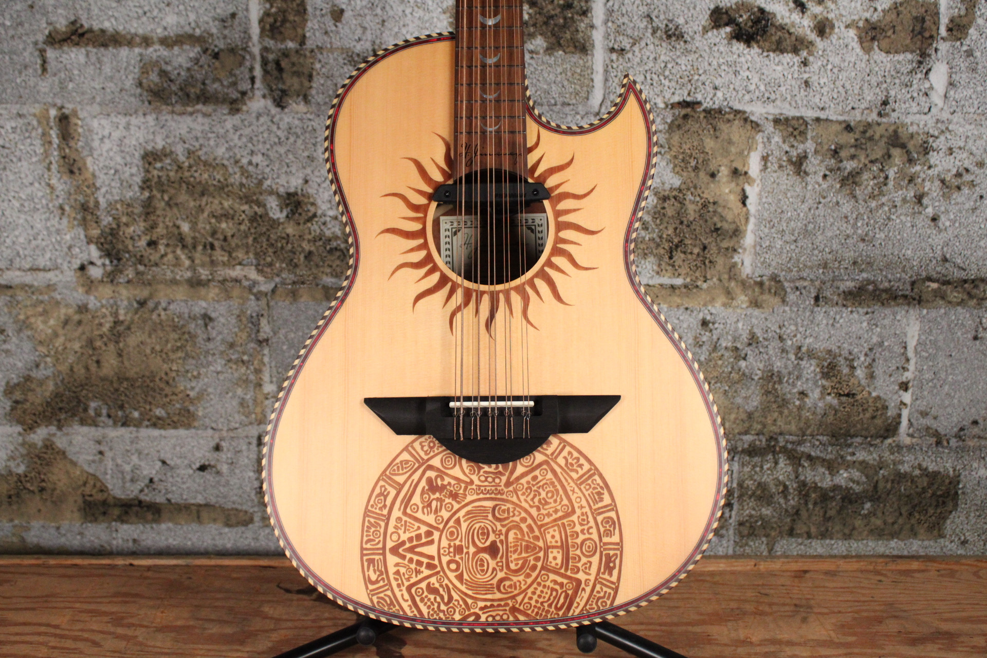 H. Jimenez LBQ1GXE-MC (Mexica Calendar) Bajo Quinto w/ Hard Case