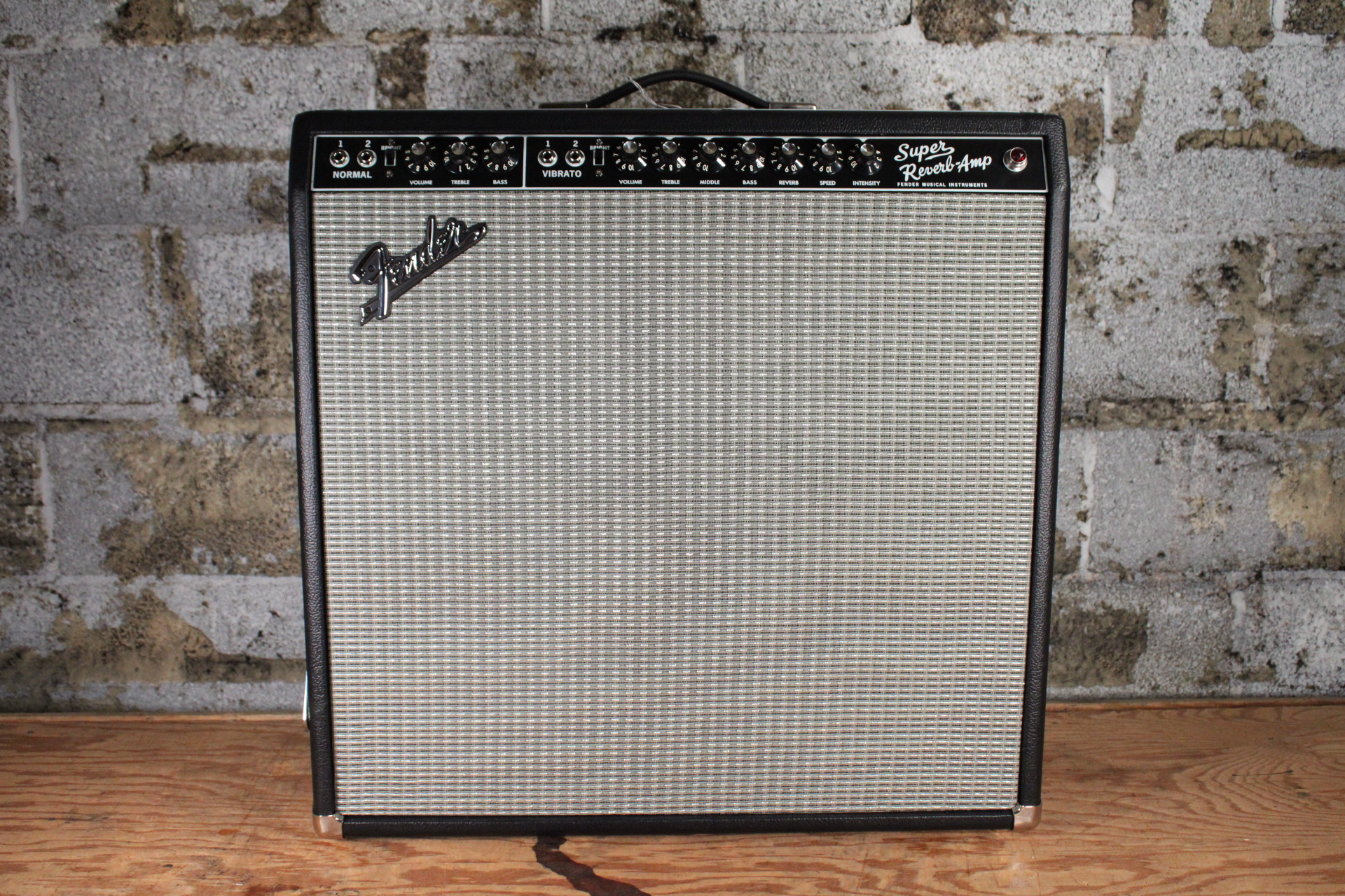 Fender '65 Reissue Super Reverb 4X10 w/ Cover & Footswitch (Used)