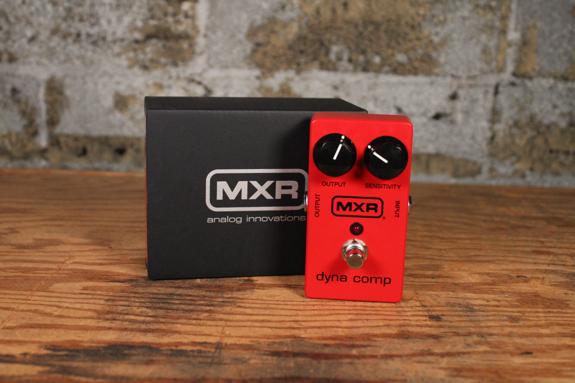 MXR Dyna Comp w/ Box (Used)