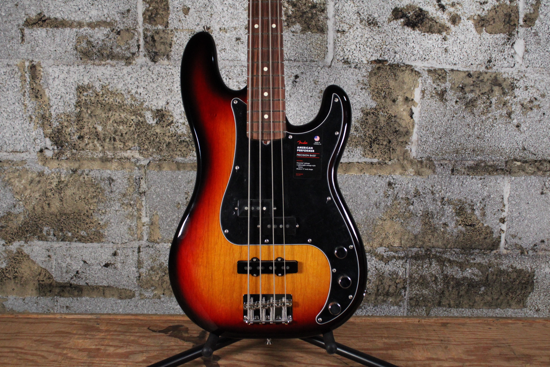 2023 Fender American Performer P Bass 3 Color Sunburst w/ Fender Gig Bag (Used)