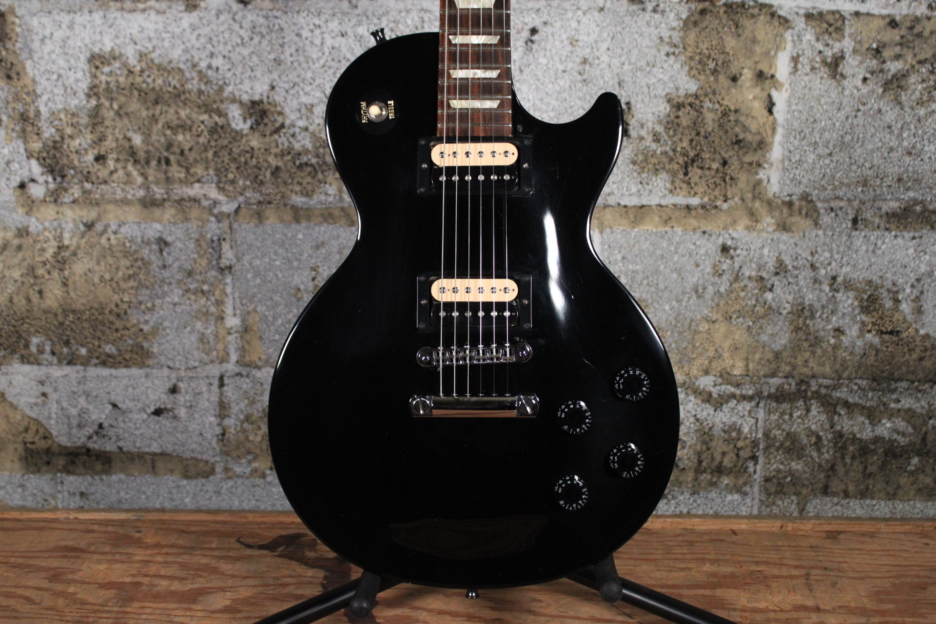 2009 Gibson Les Paul Studio Ebony w/ Gibson Hard Case