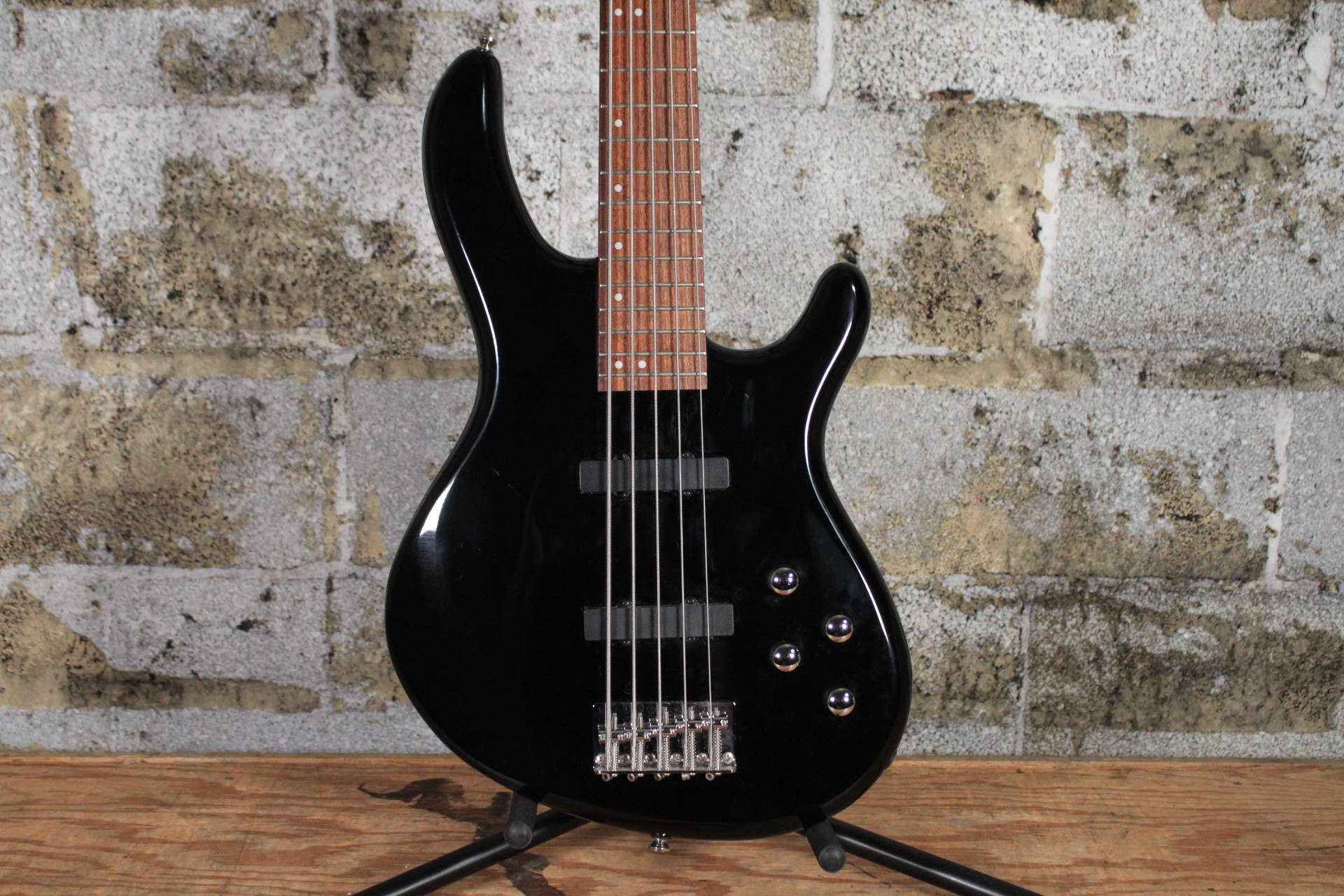 Cort Action Bass V Black (Used)