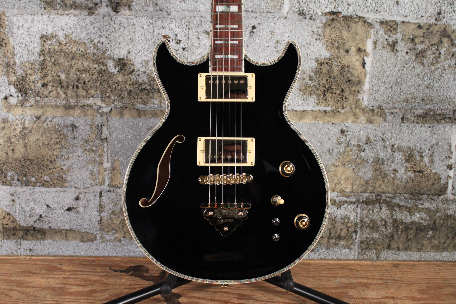 Ibanez Standard AR520H Black