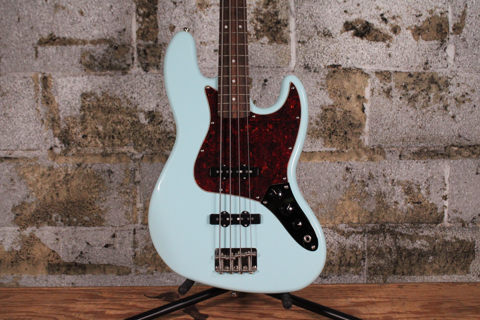 Squier Classic Vibe 60s Jazz Bass Daphne Blue (Used)
