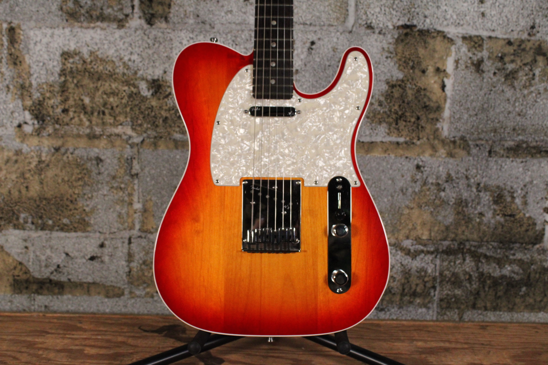 2013 Fender American Deluxe Telecaster Aged Cherry Sunburst w/ OHSC & Case Candy