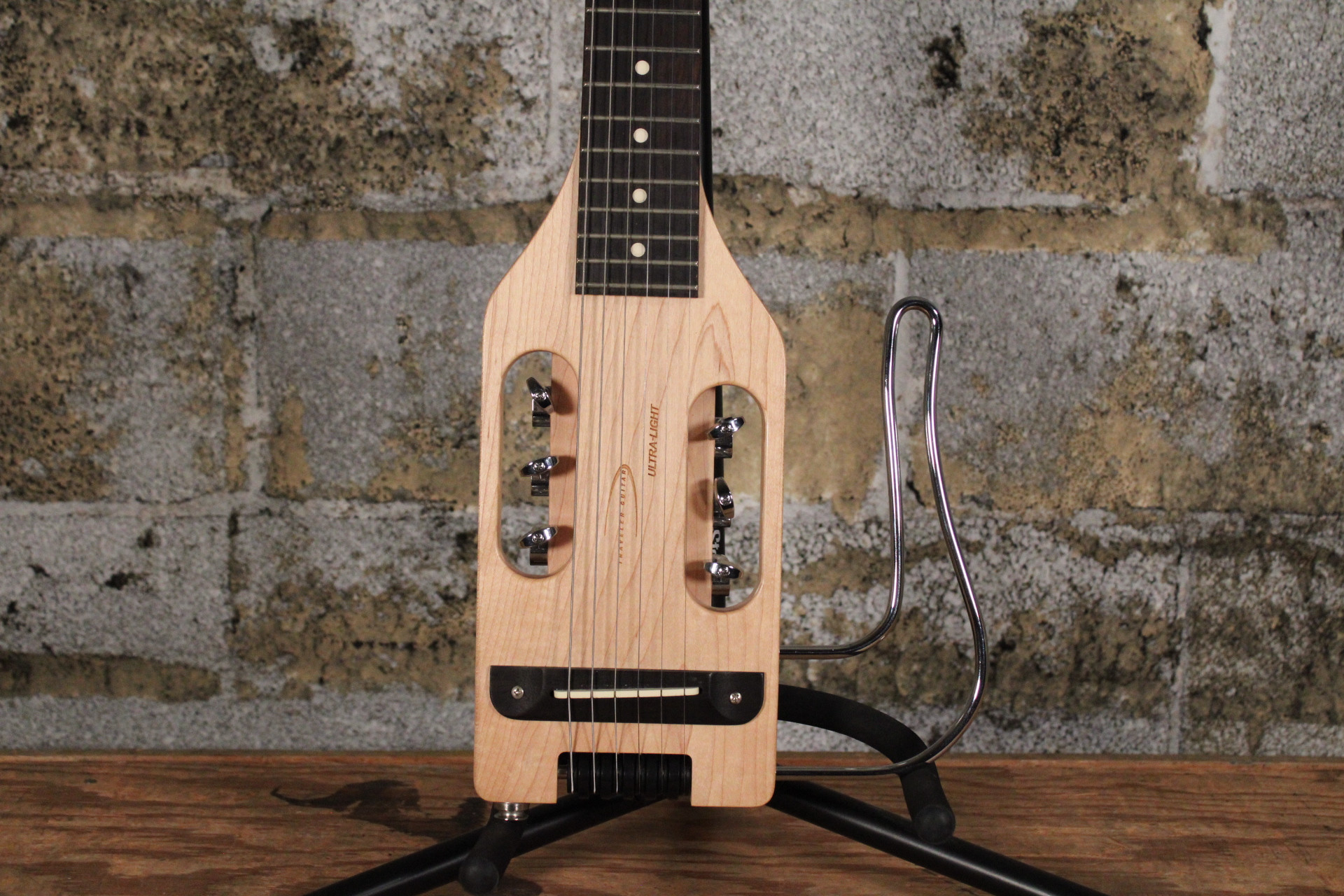 Traveler Guitar Ultra-Light Acoustic Natural w/ Bag (Used)