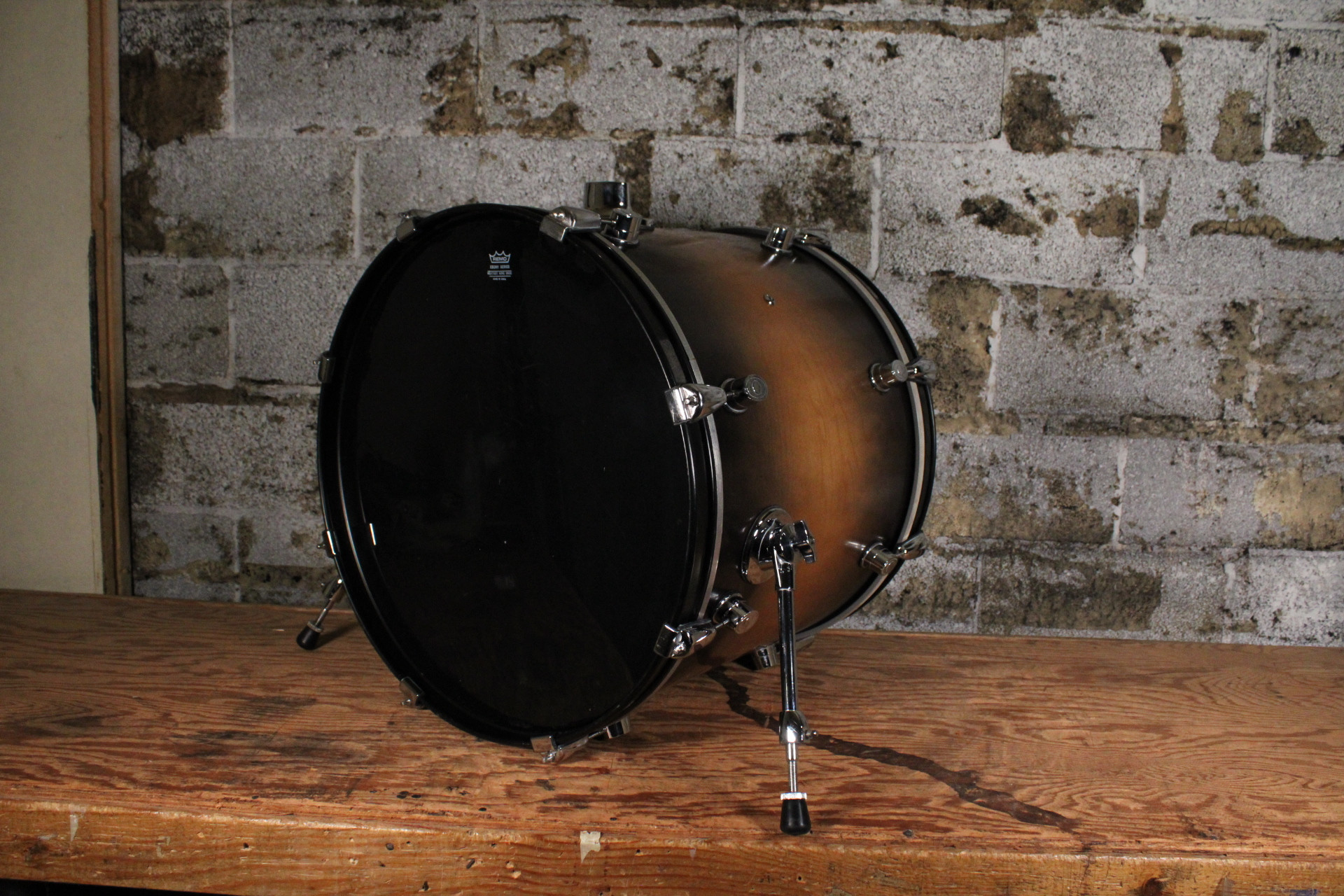 PDP Pacific 22X18 Bass Drum Sunburst (Used)