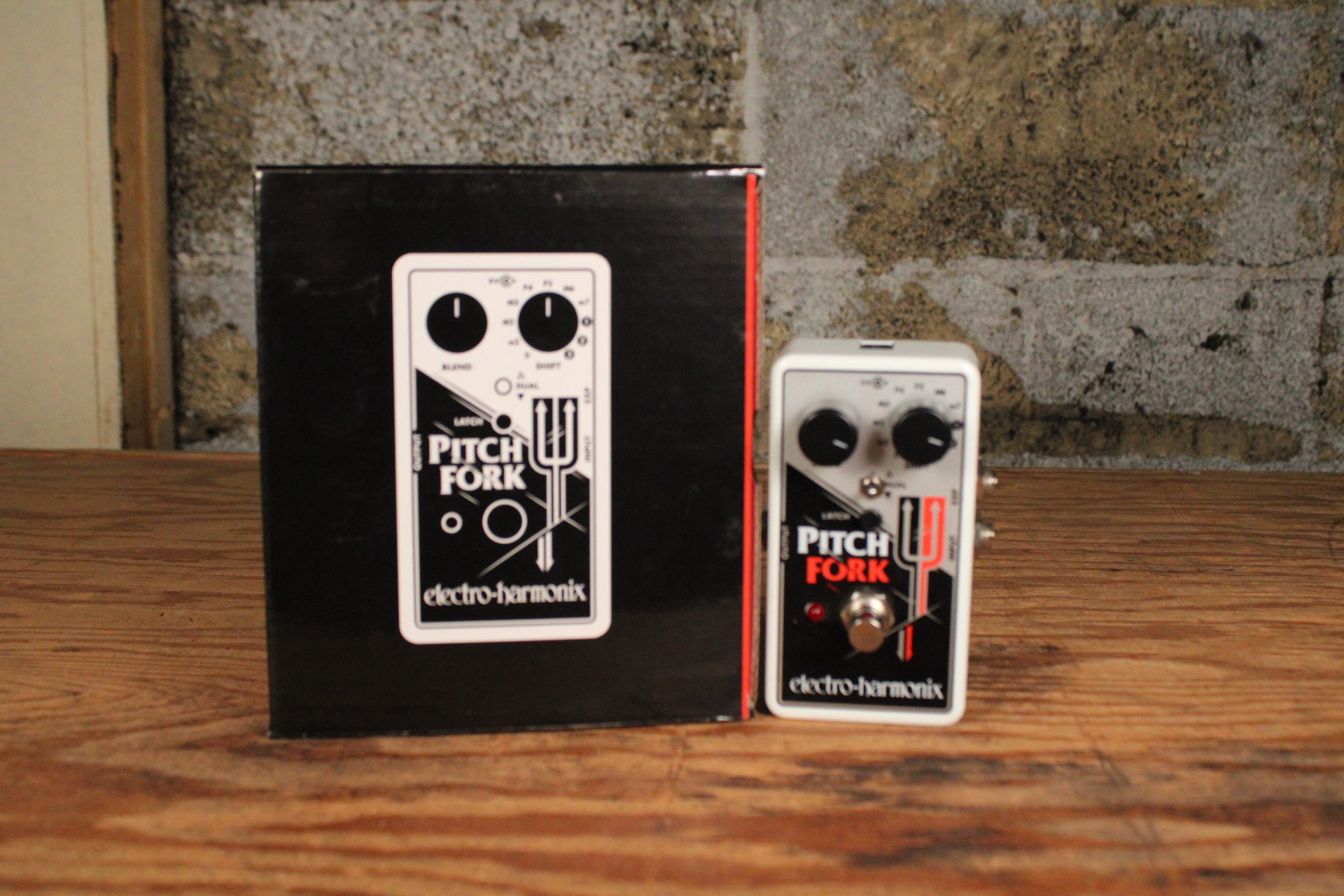 Electro Harmonix Pitch Fork Polyphonic Shift w/ Box & Power Supply (Used)