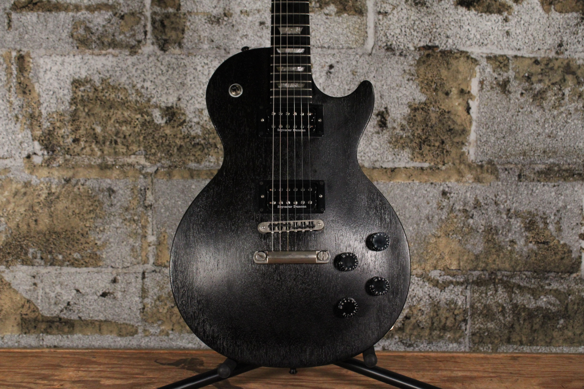 2005 Gibson Les Paul Studio Ebony Stain w/ Upgraded Pickups & Gibson Hard Case