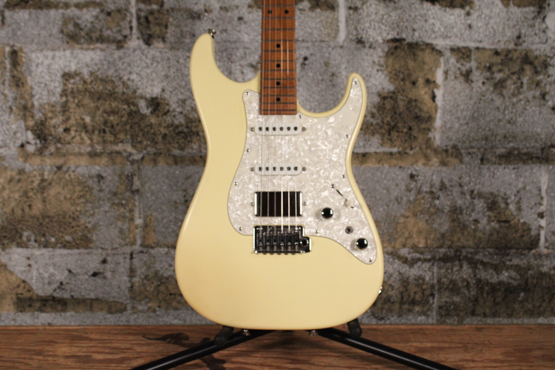 Tom Anderson The Classic Satin Mellow Yellow w/ OHSC (Used)