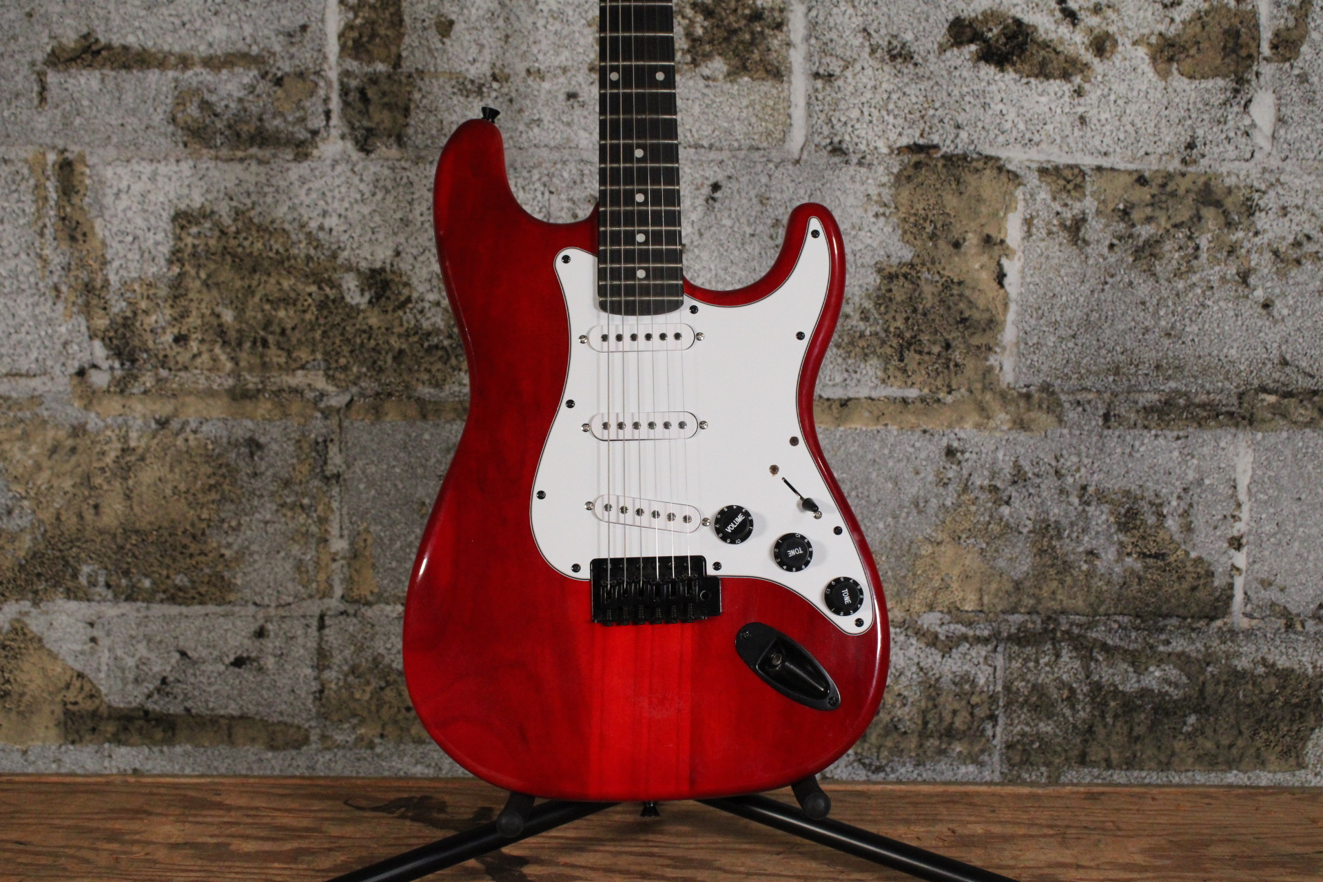 Lyx Pro Strat Copy Transparent Red (Used)