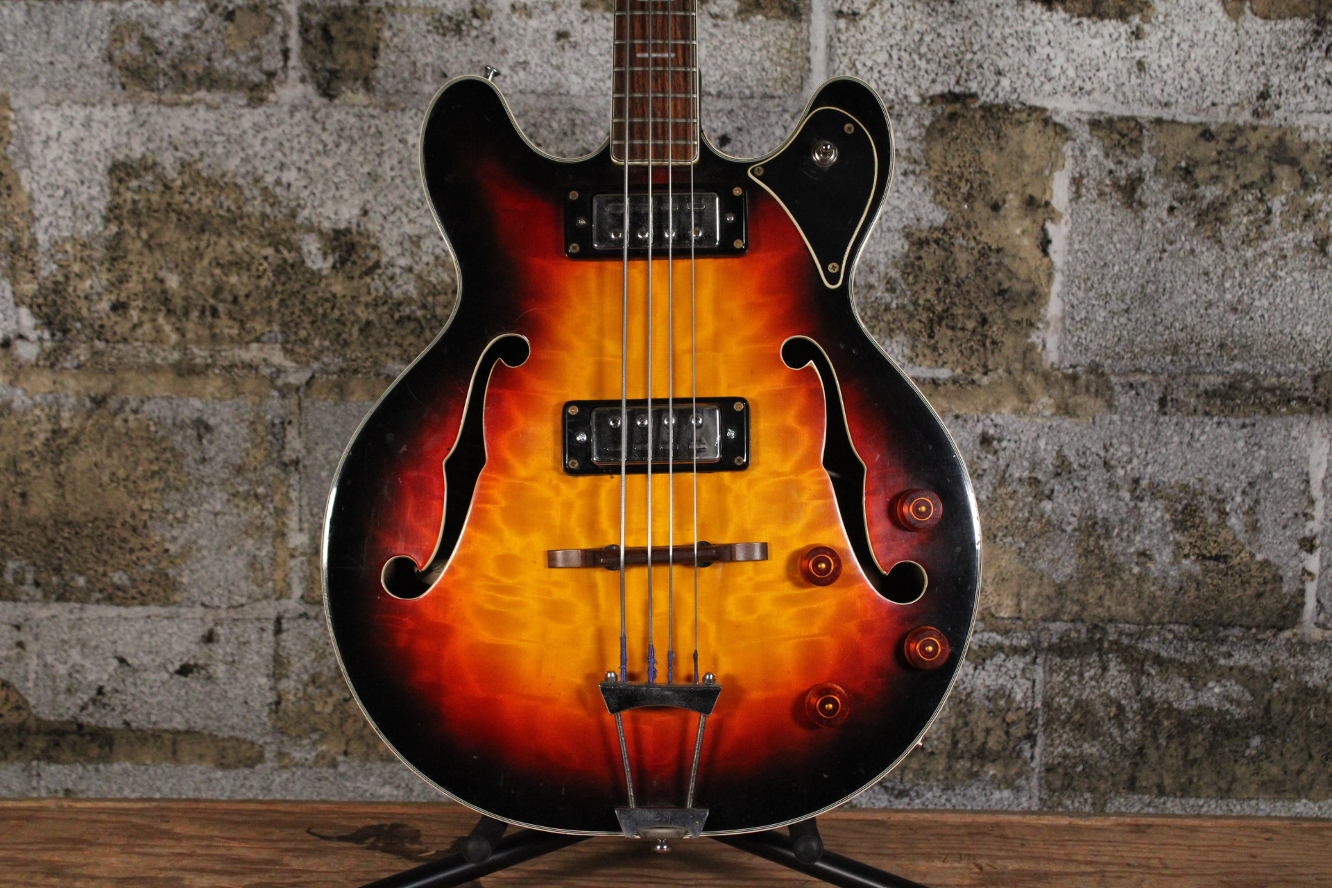 1970s Univox Effy Semi-Hollow Body (MIJ) Sunburst