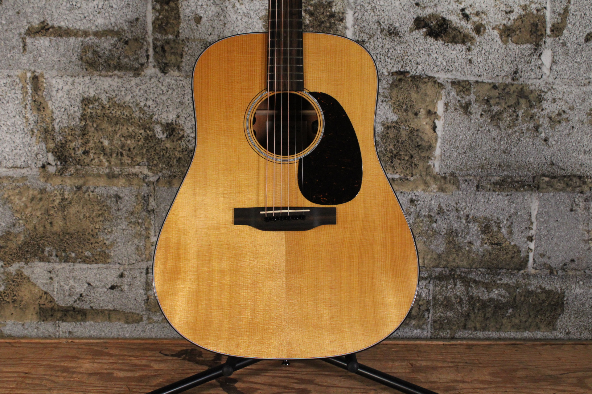 2025 Martin Road Series DE Retro Plus w/ Martin Gig Bag (Used)