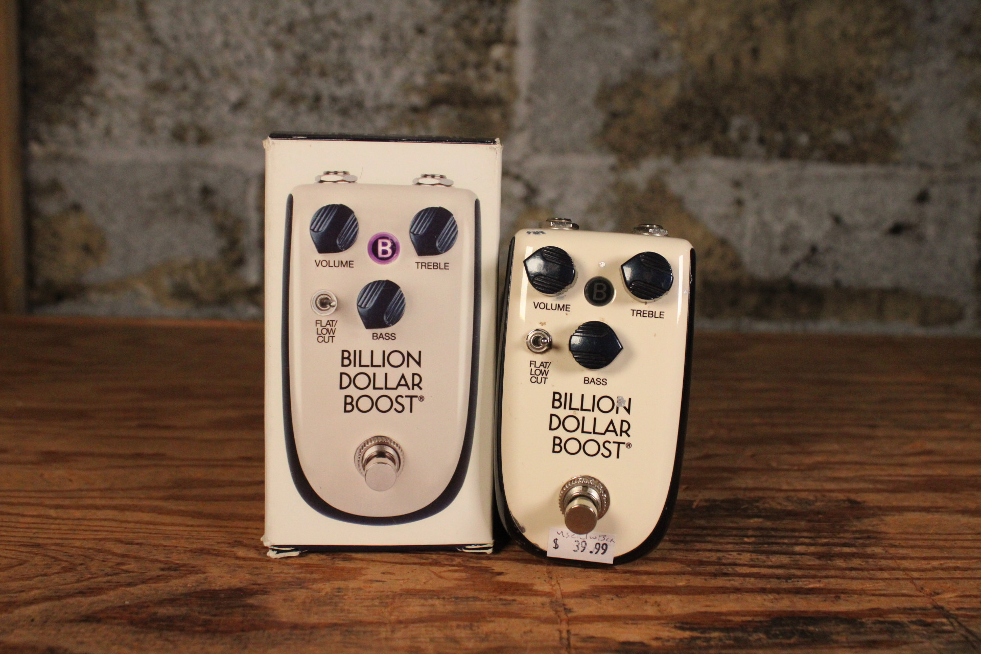 Danelectro Billionaire Billion Dollar Boost w/ Box (Used)