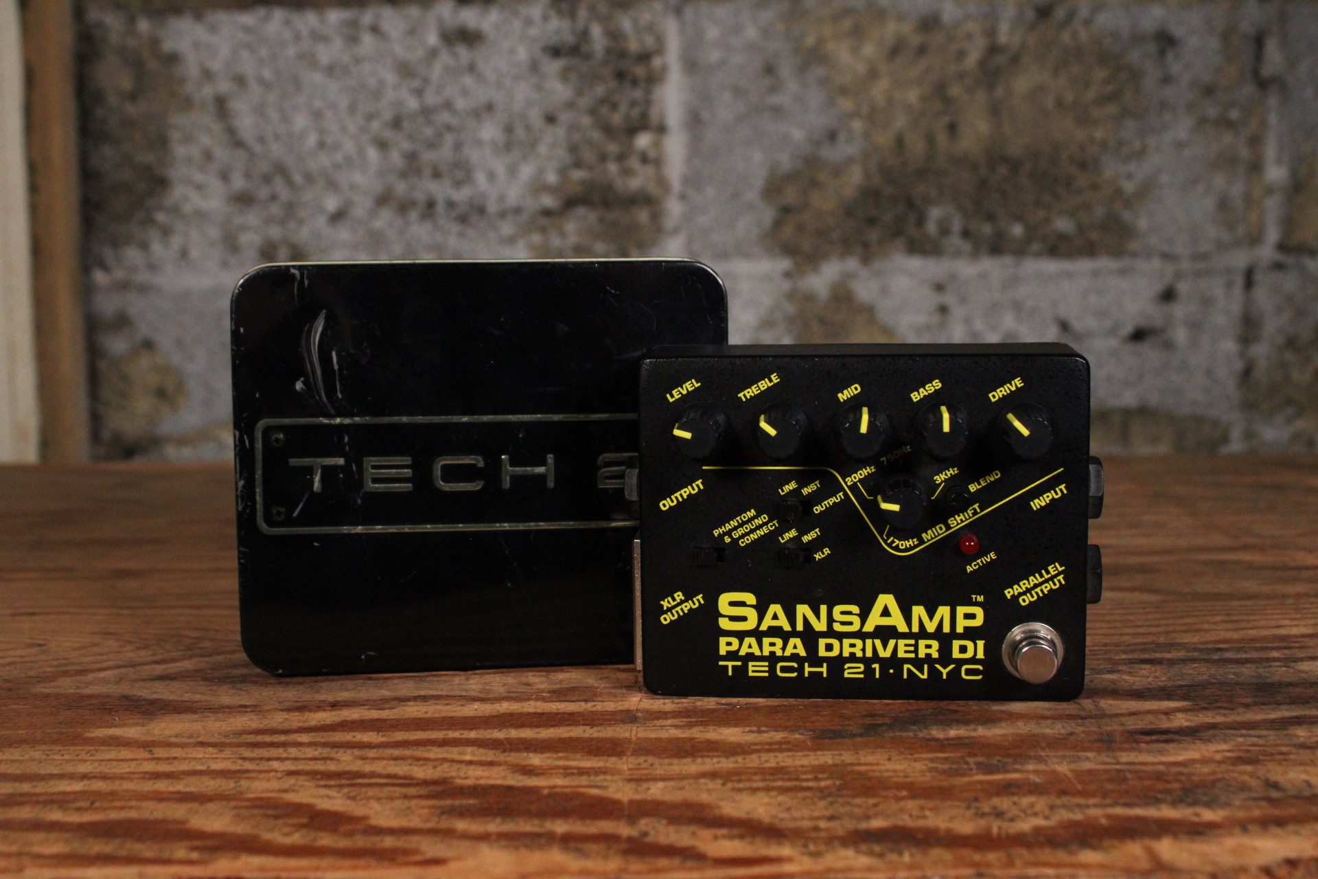 Tech 21 Sans Amp Para Driver DI w/ Box (Used)
