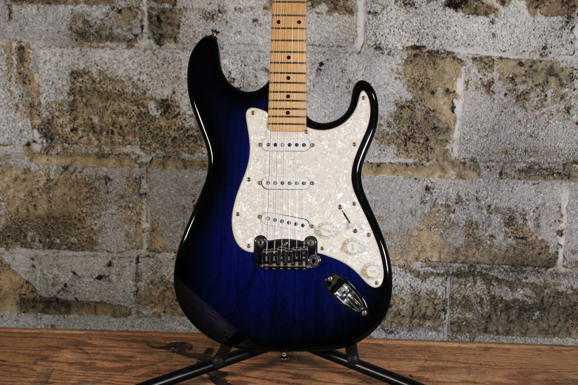 G&L Legacy Tribute Series Blue Burst (Used)