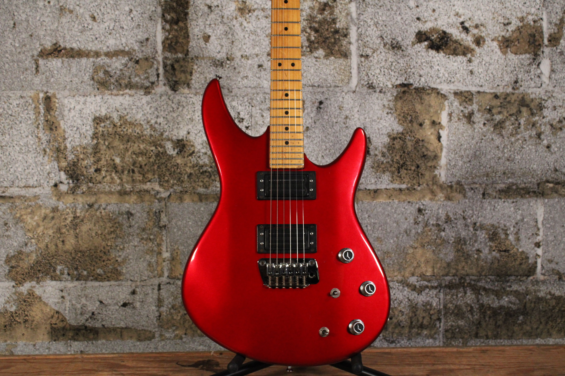 1980's Peavey Milestone Custom Red (Made in USA) (Used)