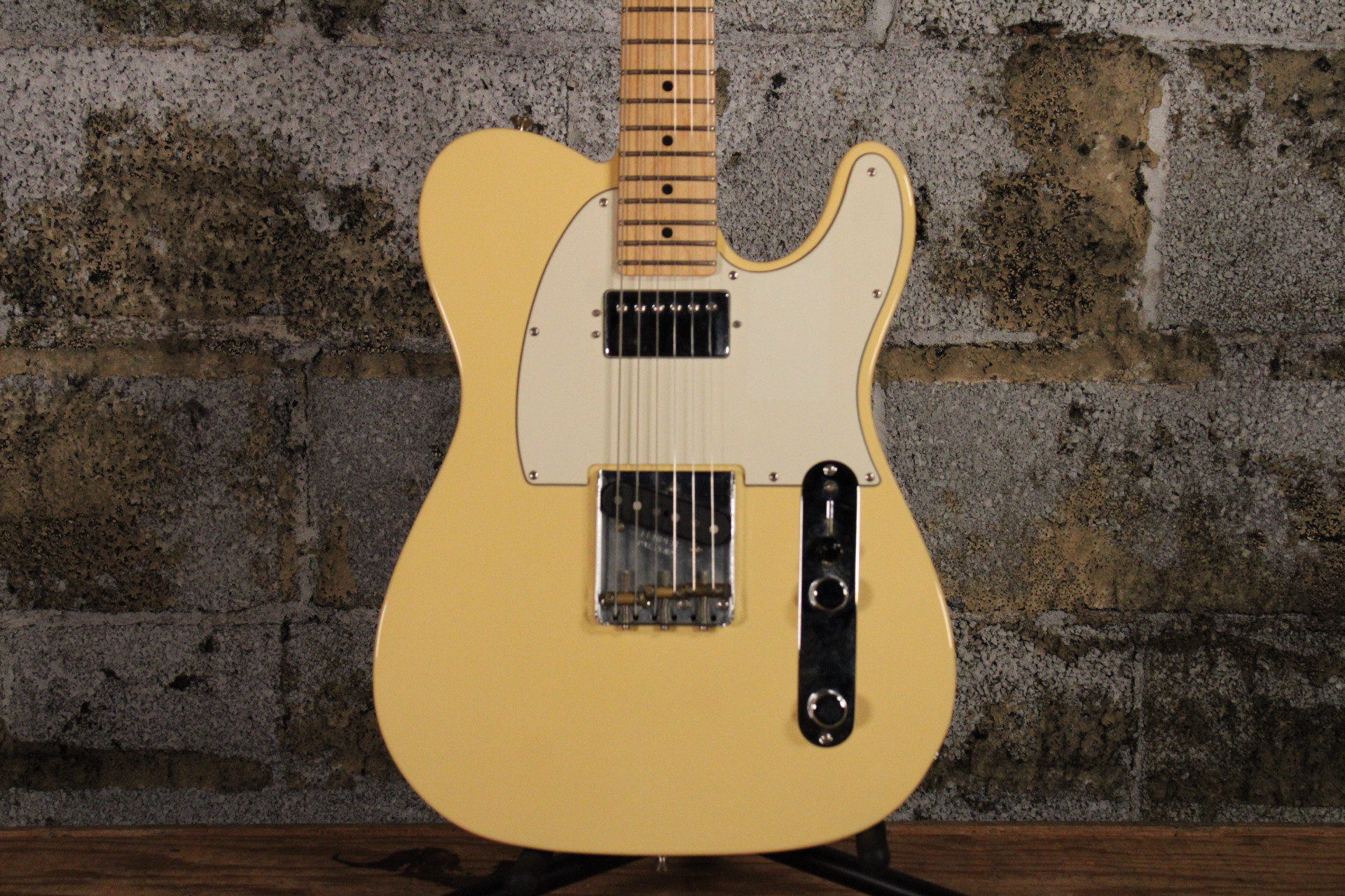2019 Fender American Performer Telecaster w/Hard Shell Case (Used)